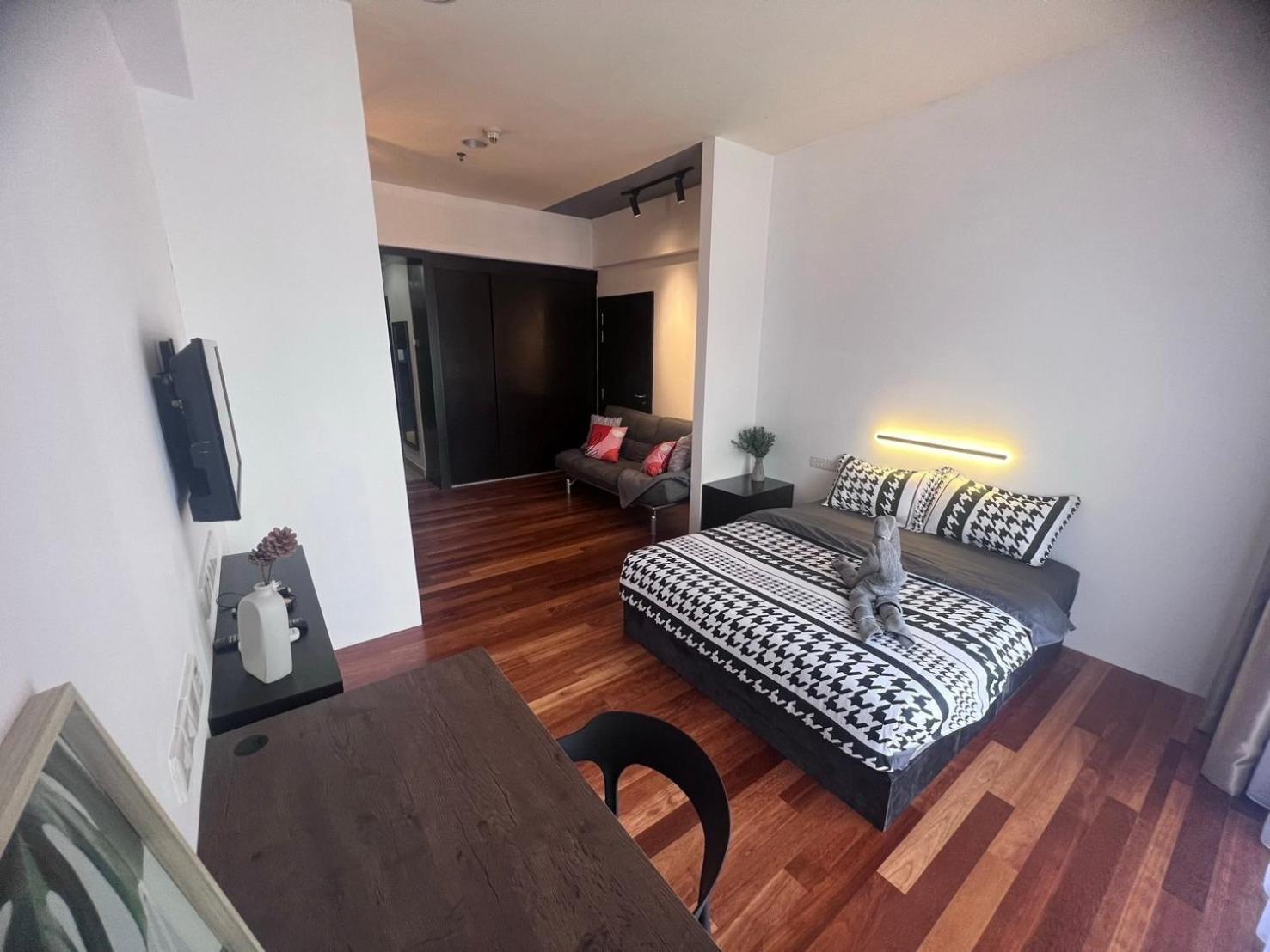 By Sunnest Apartment Subang Jaya